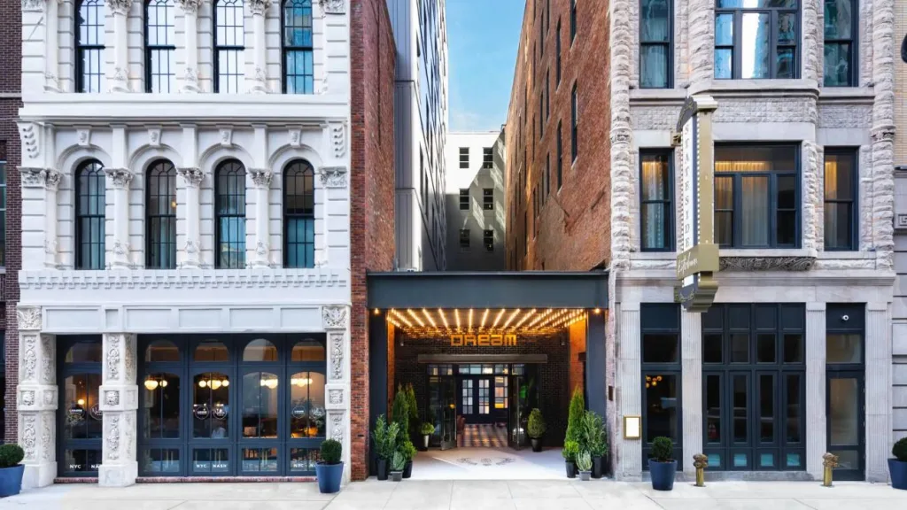 Dream Nashville exterior